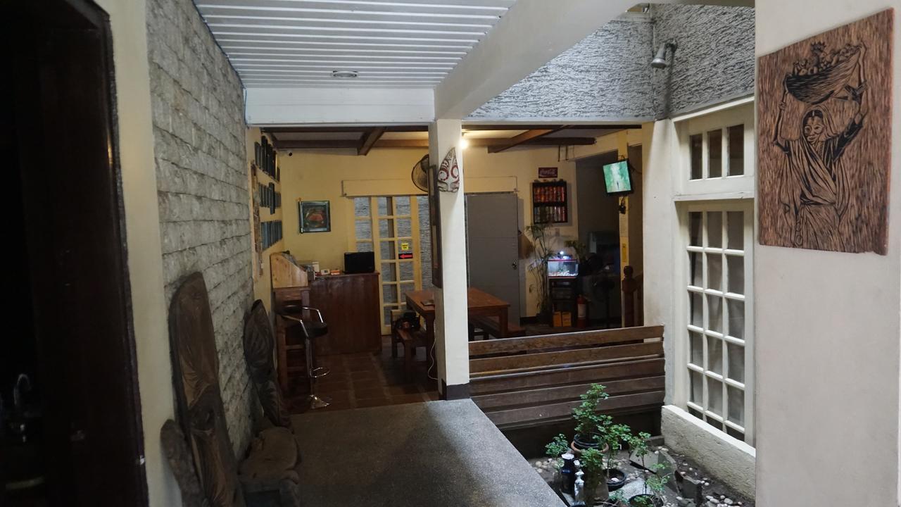 Kamuning Transient Hostel Quezon City Extérieur photo